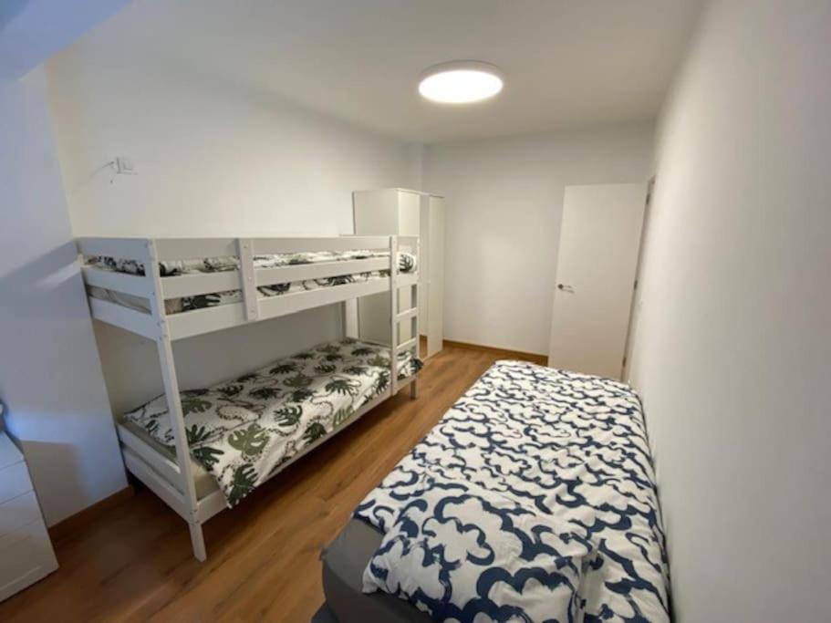 El Apartamento De Reina Victoria Apartment ซานตานเดร์ ภายนอก รูปภาพ