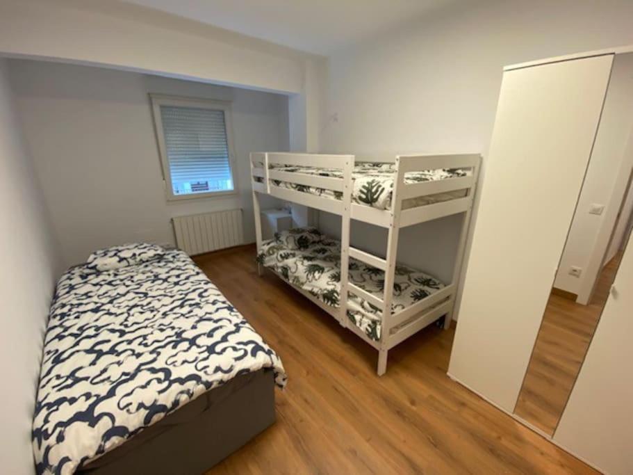 El Apartamento De Reina Victoria Apartment ซานตานเดร์ ภายนอก รูปภาพ